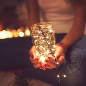 weihnachtsdeko im glas selber machen bastelideen für kreative tafeldeko