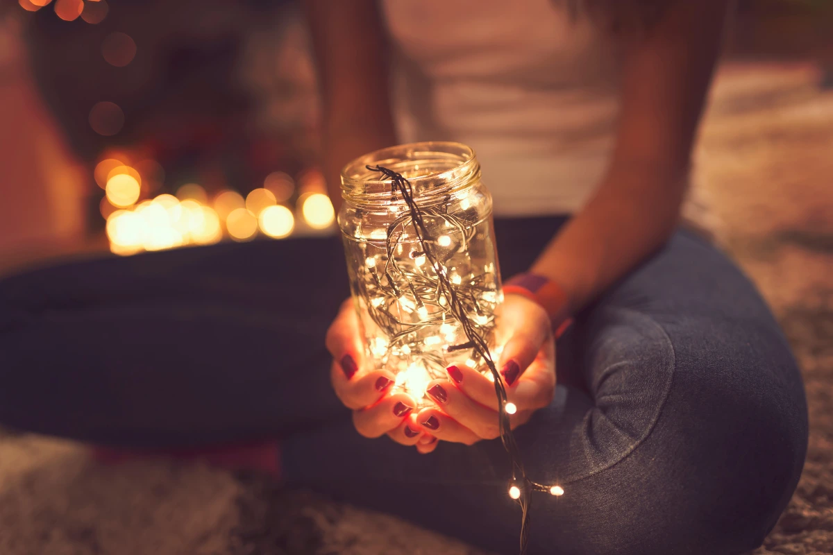 weihnachtsdeko im glas selber machen bastelideen für kreative tafeldeko