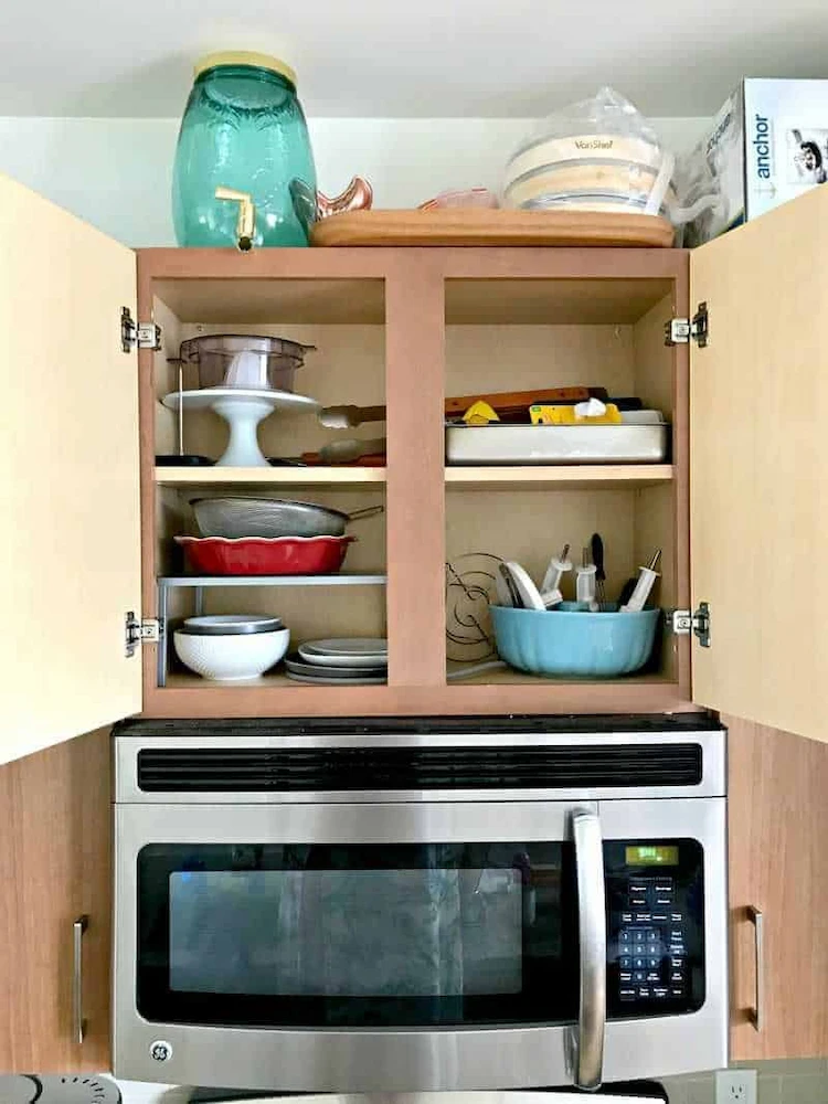 Marie Kondo Küche - Vertikale Aufbewahrung ist ein MUSS für eine effiziente Küche