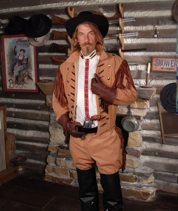 Retro Kostüme für Karneval - Buffalo Bill Cody - ein Scout, ein Jäger, aber vor allem ein Showman