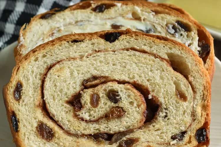 Rosinenbrot Rezept zu Hause selber zubereiten Genießen Sie den Klassiker oder Variationen