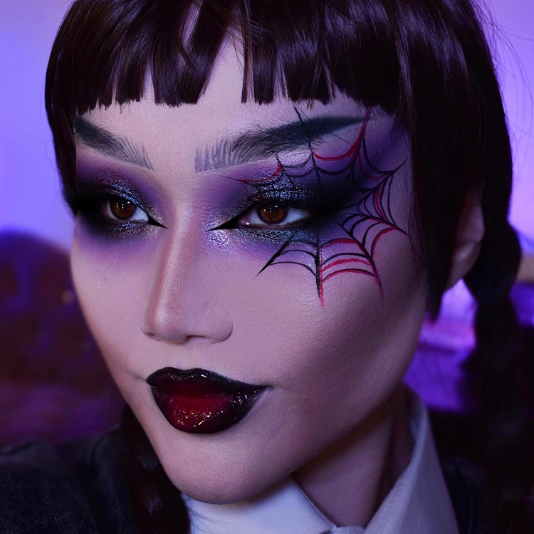 halloween makeup wednesday mit spinngewebe
