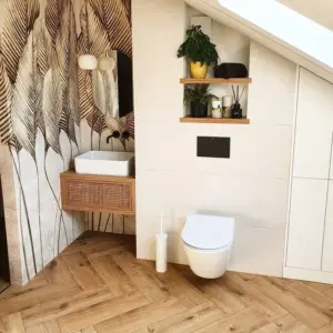 modern und nachhaltig enge räume im haus mit schräger decke nutzen und ein kleines gäste wc gestalten