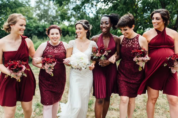 Brautjungfernkleider Farben Trends wie Brautjungfer Kleider wählen
