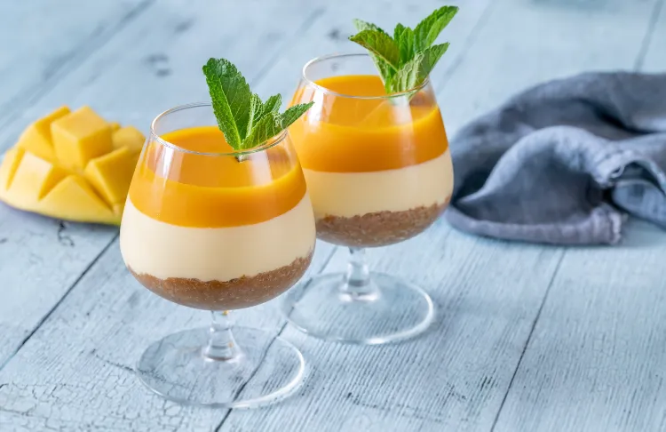 Cheesecake Rezepte ohne Backen Mango Dessert im Glas