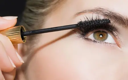 Mascara Tricks für volle und lange Wimpern - Wie Sie traumhafte Wimpern bekommen, sogar ohne teure Tusche