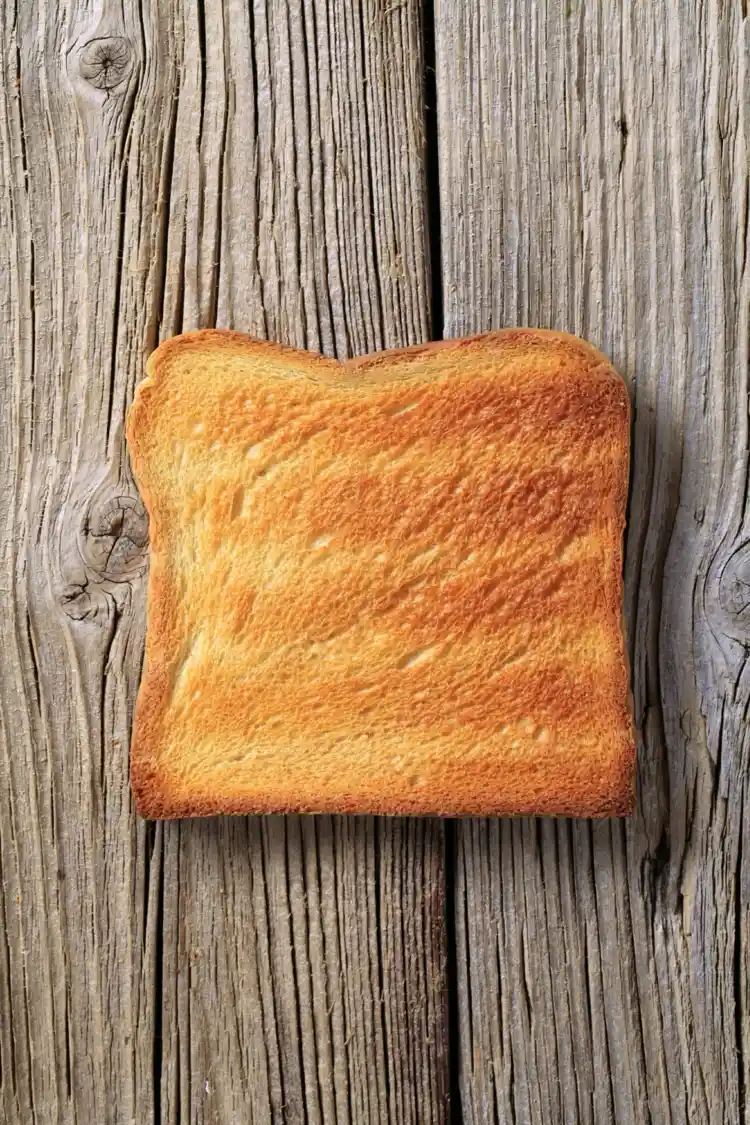 Scheiben Toastbrot toasten oder direkt backen