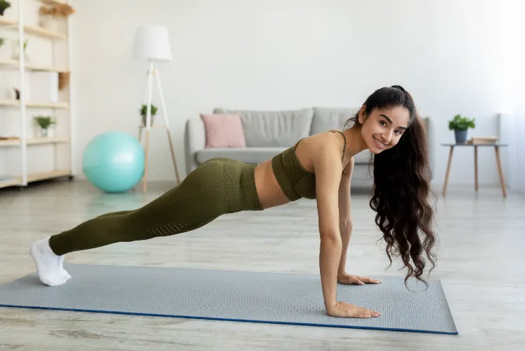 jeden Tag planken gegen Rückenschmerzen täglich Planks machen Vorteile
