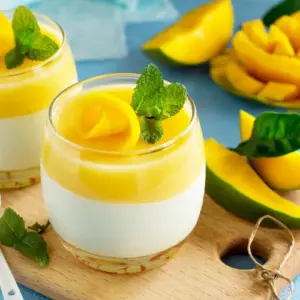 schnelle Desserts im Glas Mango Dessert mit Mascarpone