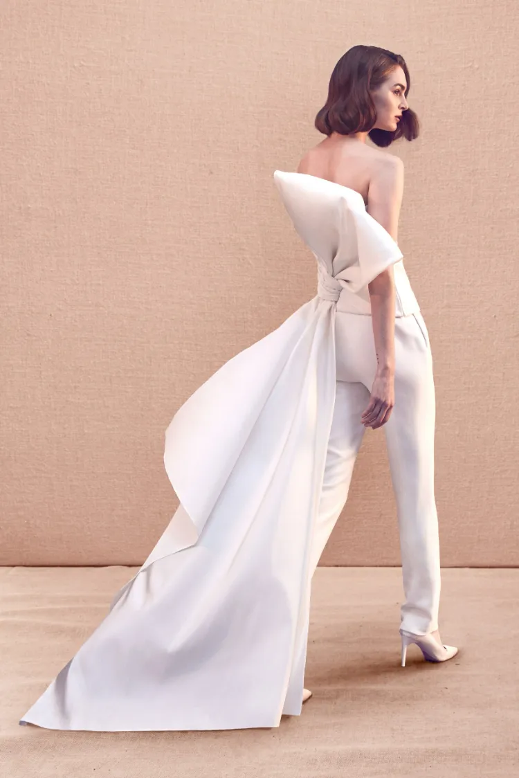Alternative zum Brautkleid Trends 2023 Hochzeit-Jumpsuits Modetrend