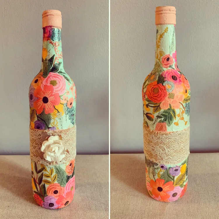 Frühlingsdeko mit Weinflaschen Serviettentechnik Ideen Frühling Decoupage mit Flaschen
