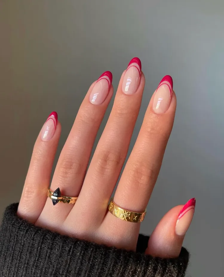 Viva Magenta French Nails Nagellack Trends Frühling 2023