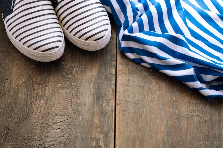 clean striped fabric shoes and combine them with a summer outfit
