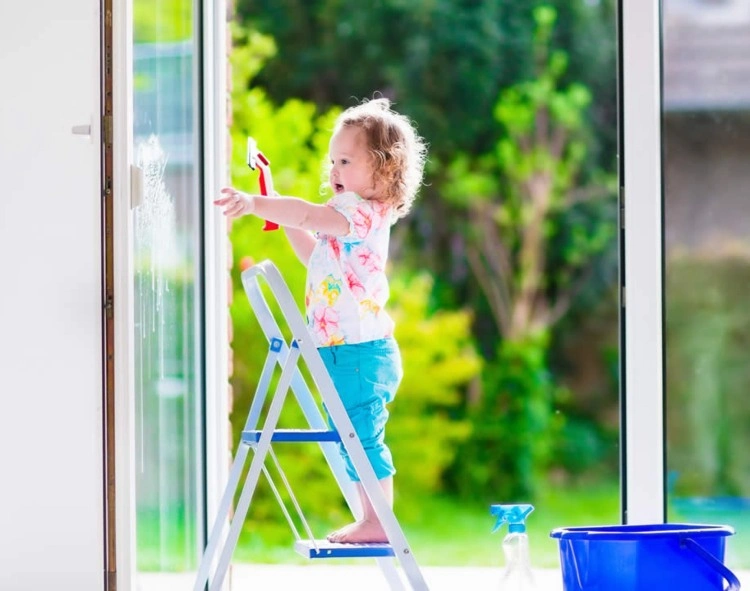 Hausmittel für Fensterrahmen reinigen Tipps