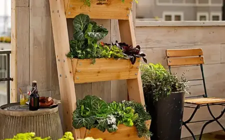 Vertikalbeet auf dem Balkon bepflanzen