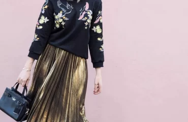 Welche Röcke für Frauen mit Bauch - Tipps, wie Sie einen Faltenrock stylen können