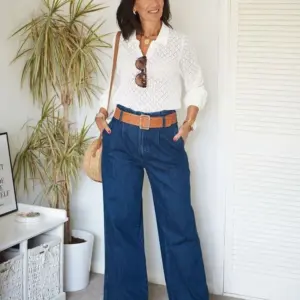 Schicke Jeans mit hoher Taille und weitem Bein