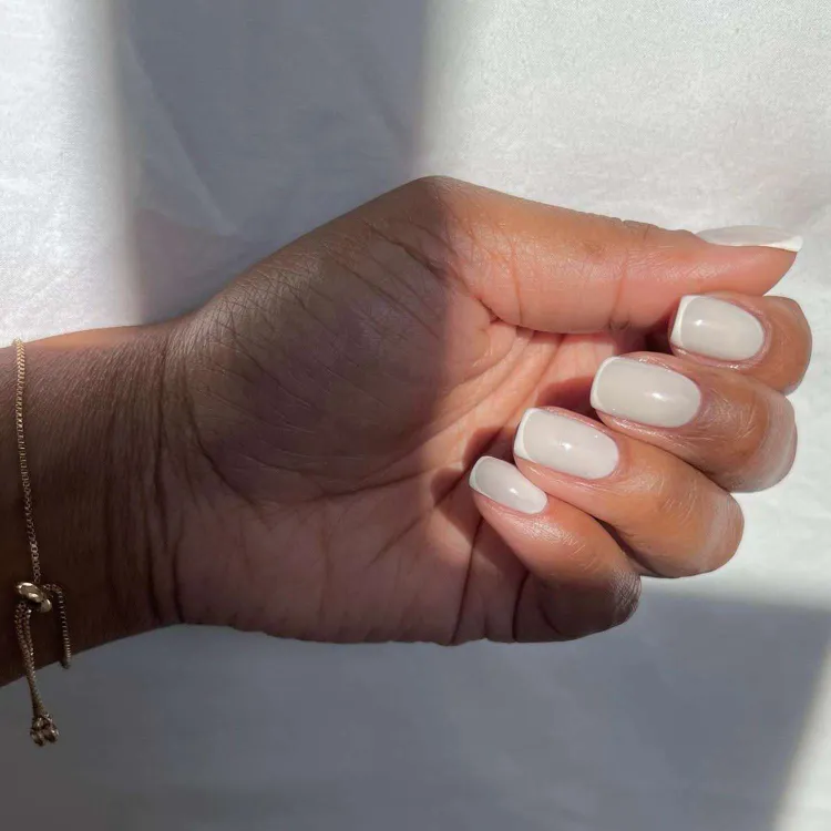 vanilla french nails trend lipliner nails nageltrend frühling 2023