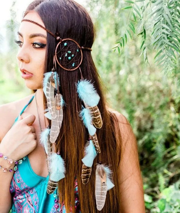 Festival-Trends 2023 - Hippie-Frisur mit Haarband