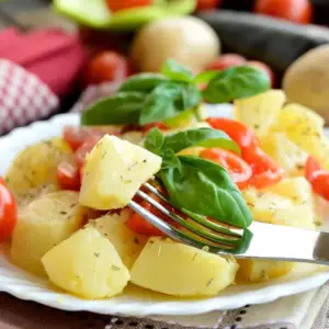 leichte salate zum grillen rezepte mediterraner kartoffelsalat rucola