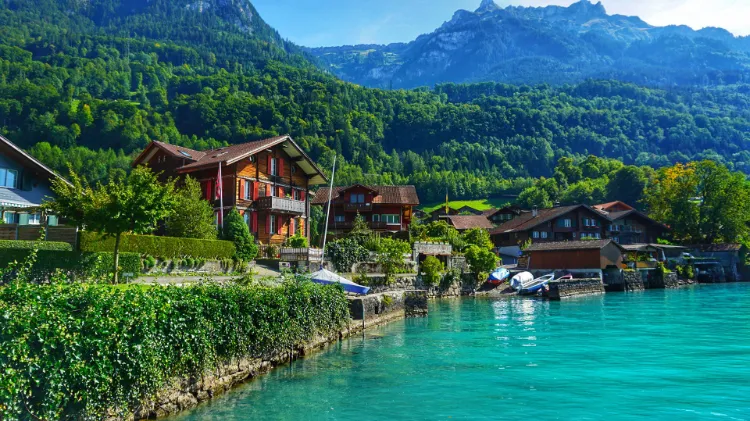 Brienzsee Sommerurlaub Tipps 2023 die schönsten Seen in der Schweiz
