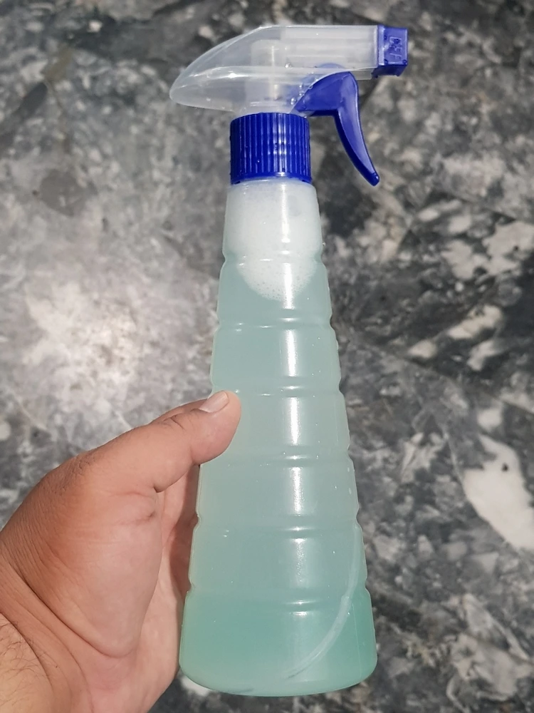 einfaches spray mit seifenwasser selber machen