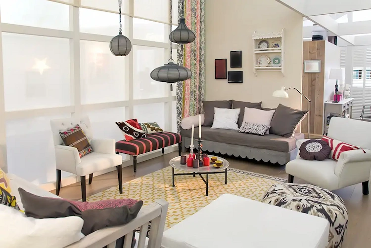 einladend und gemütlich wirkende wohnzimmer rustikal einrichten und mit farben stilvoll kombinieren
