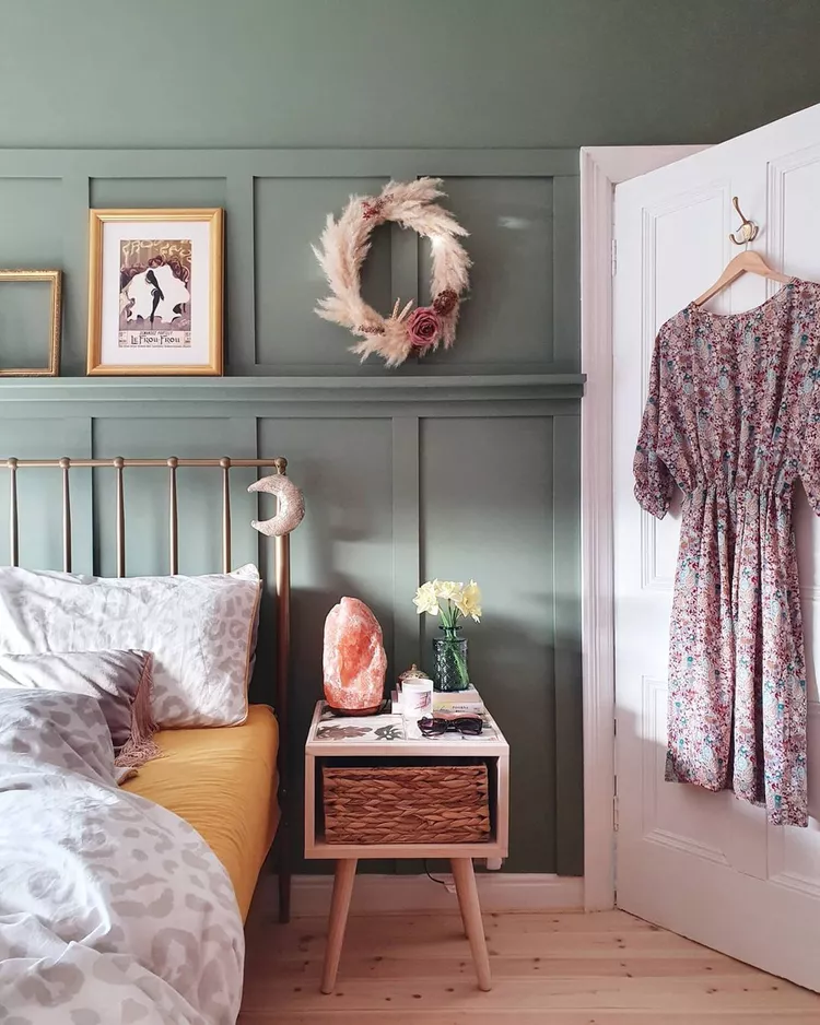 erdige farbnuancen für den schlafraum in rustikalem stil wählen und schlafzimmer in grüntönen gestalten