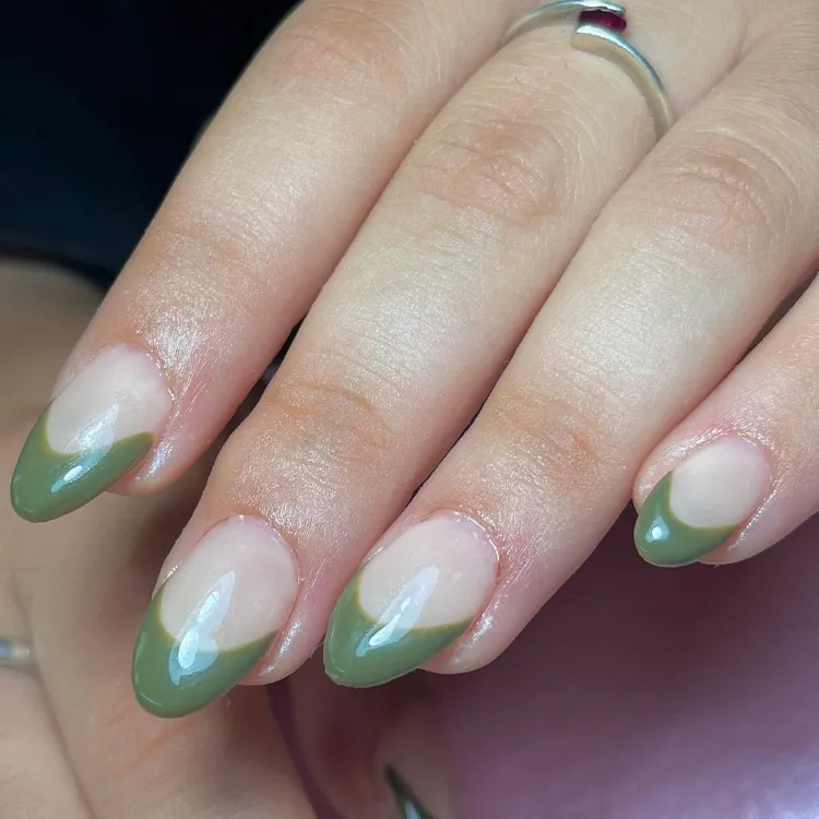 french nails für kurze nägel nagellackfarben trends herbst 2023