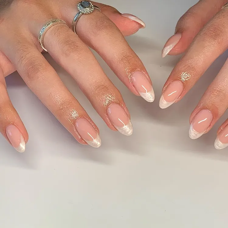 herbst 2023 nageltrends was sind pearl french nails