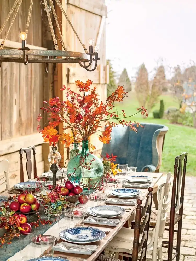 Herbstliche Tischdeko 2023 - Nutzen Sie saisonale Favoriten