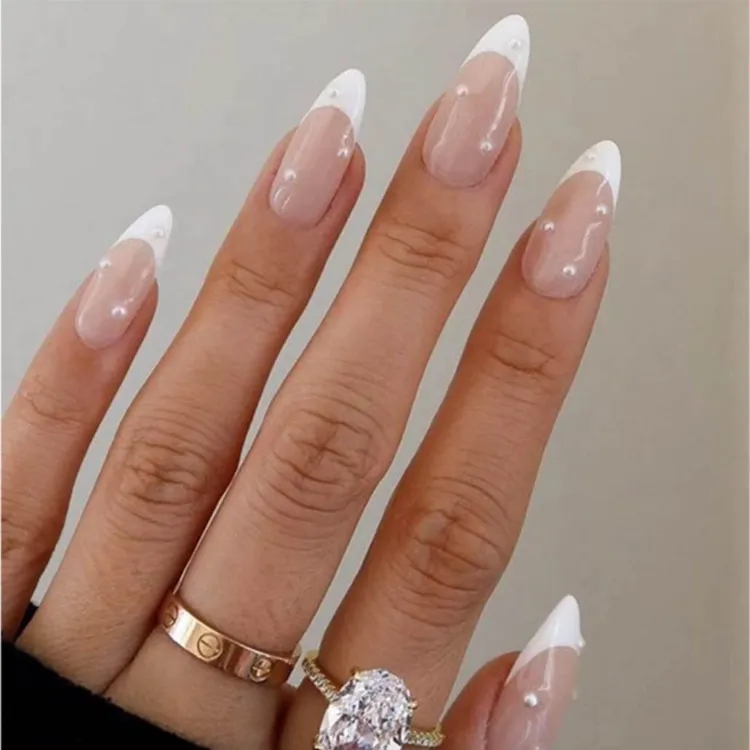 pearl french nails selber machen nageltrends herbst 2023