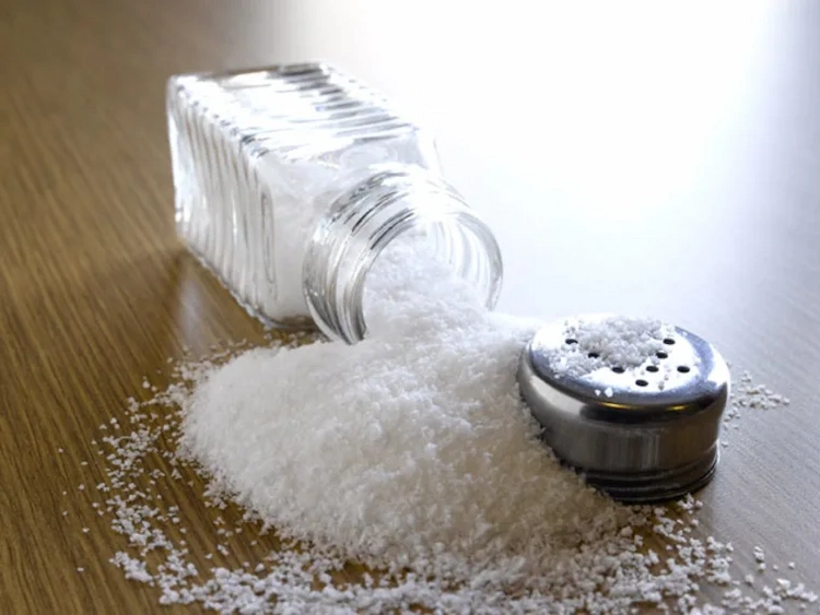 So waschen Sie die Handtücher mit Salz