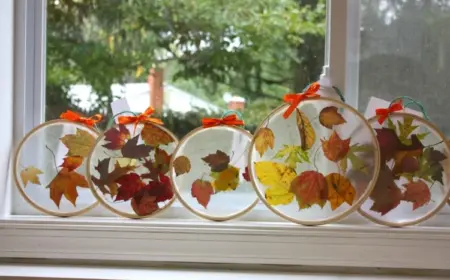 Sonnenfänger mit Herbstblättern basteln mit Kindern in der Schule