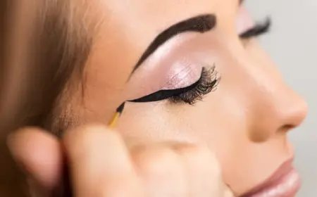 eyeliner richtig auftragen tipps augen make up fehler
