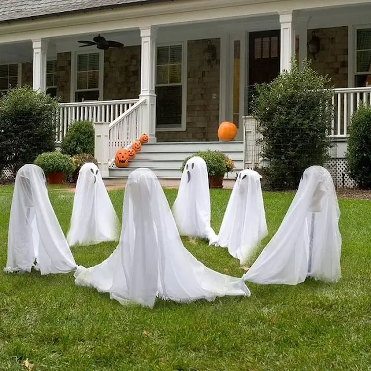 Halloween Deko 2023 für draußen Gespenster auf dem Rasen stellen