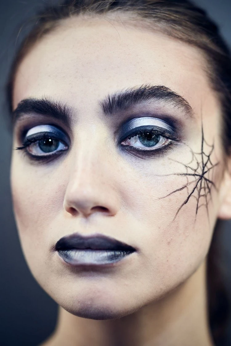 spinnennetz schminken in 5 schritten so erzielen sie den halloween look!