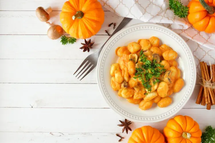 kürbis gnocchi vegan zubereiten leichte kürbis rezepte abendessen