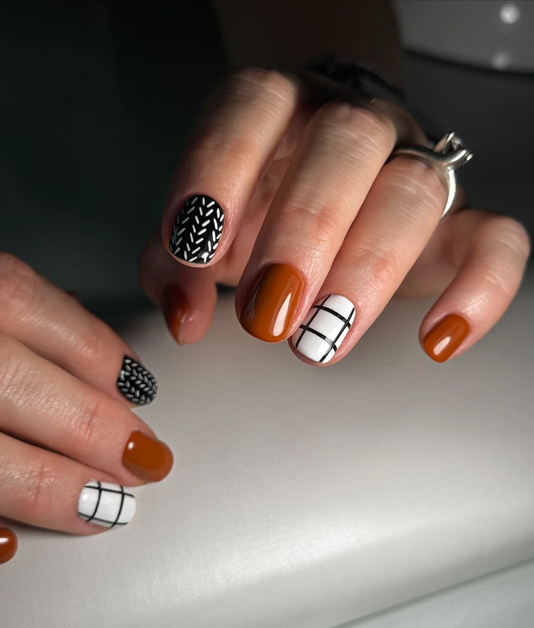 modernes karo und strickmuster details november nägel 2025