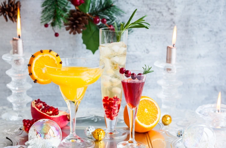 alkoholfreie cocktails für weihnachten zubereiten