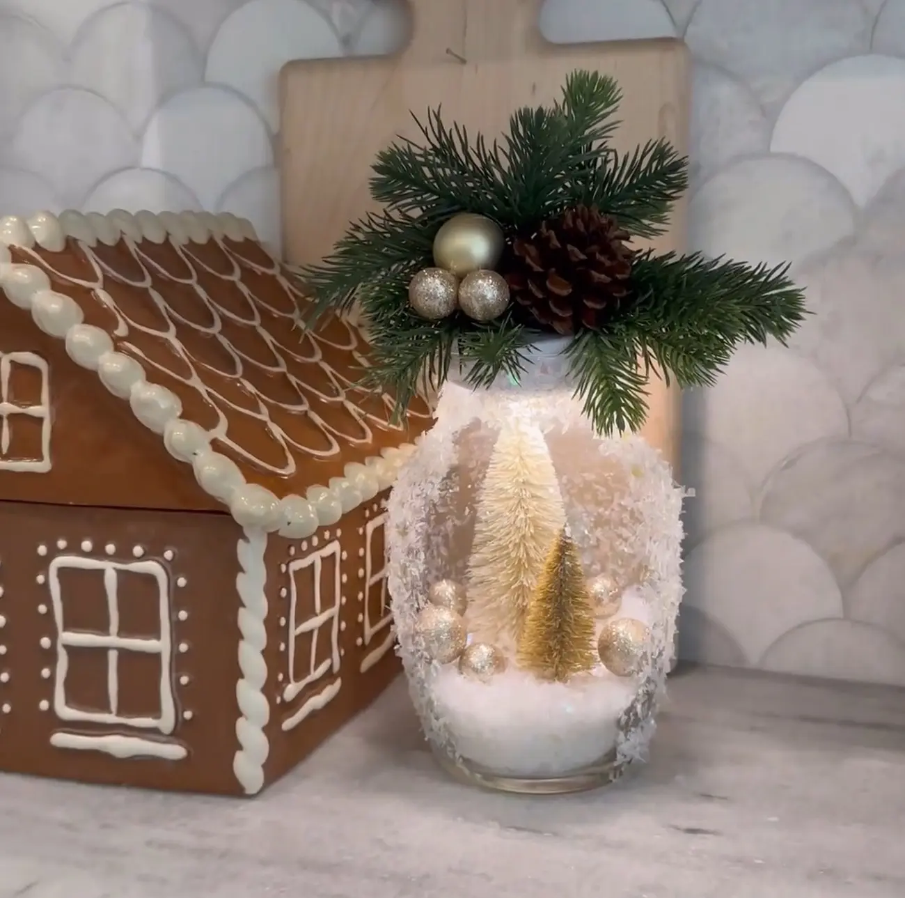 kleine weihnachtsgeschenke basteln beleuchtete vase mit winterlandschaft