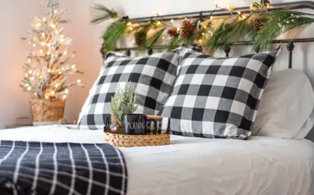 schlafbett im gästezimmer weihnachtlich gestalten mit dekoration
