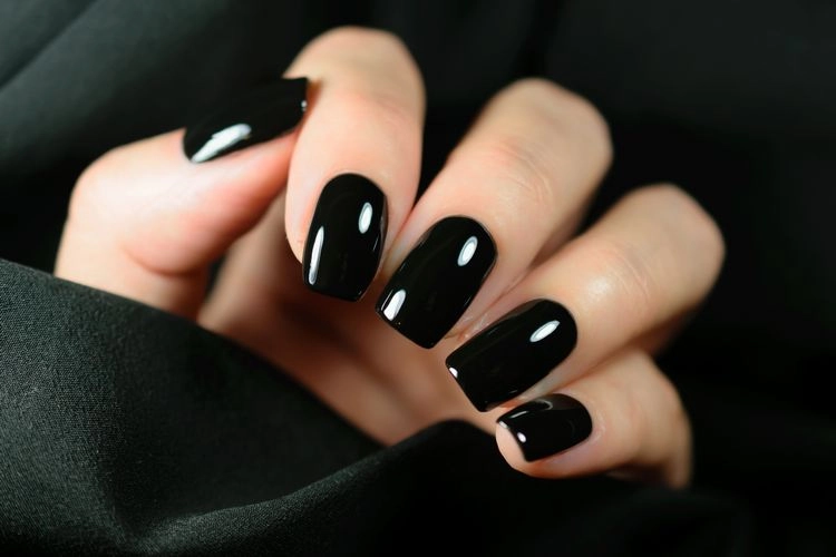 was sind patent leather nails
