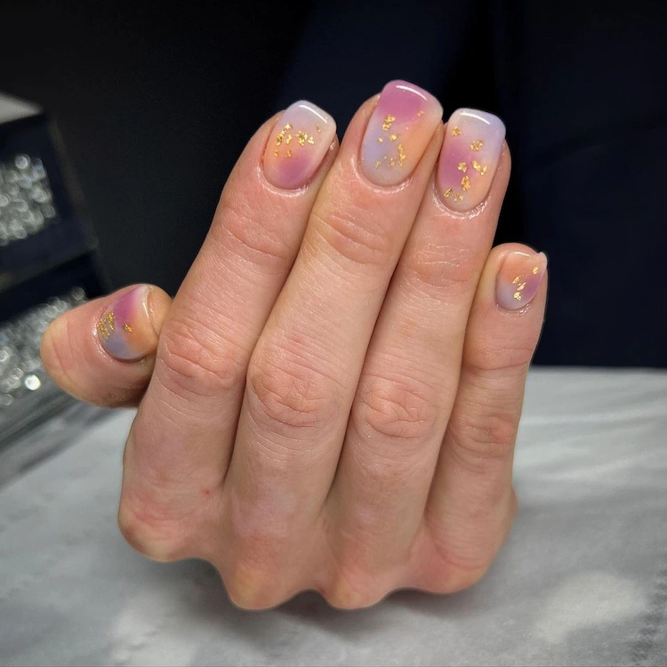 eyeshadow nails mit goldfolie verzieren