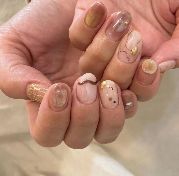 nuance nails mutige fashionistas können diese trendige maniküre jetzt ausprobieren