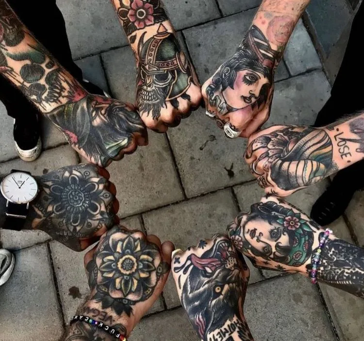 hand tattoos für männer 2024 diese sind voll angesagt!