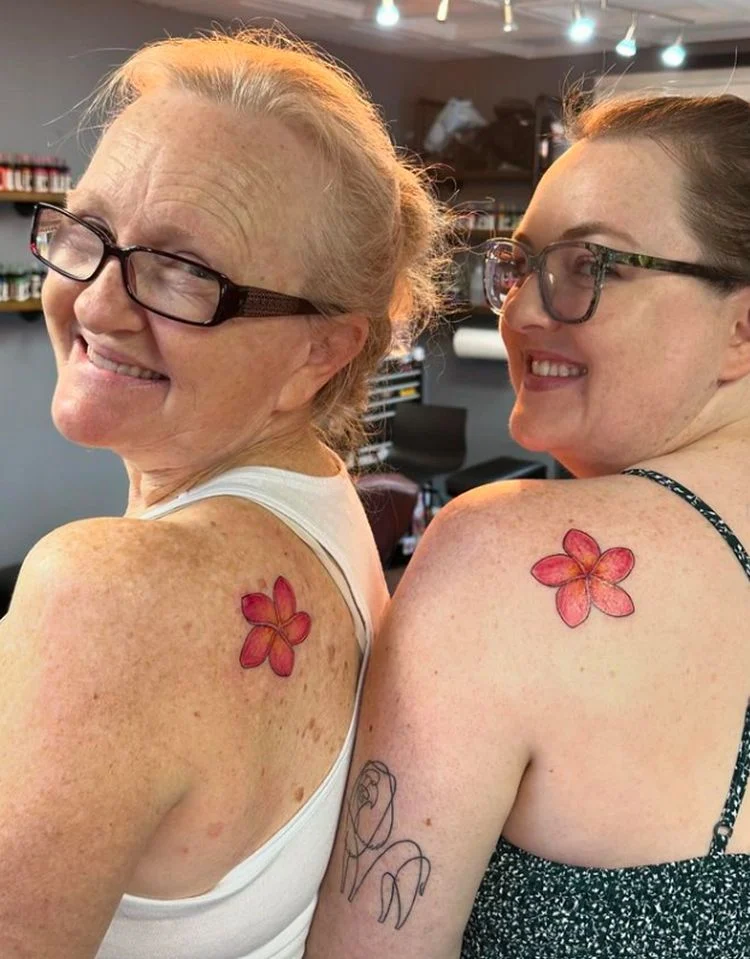 Wunderschöne Blume als Tattoo-Motiv