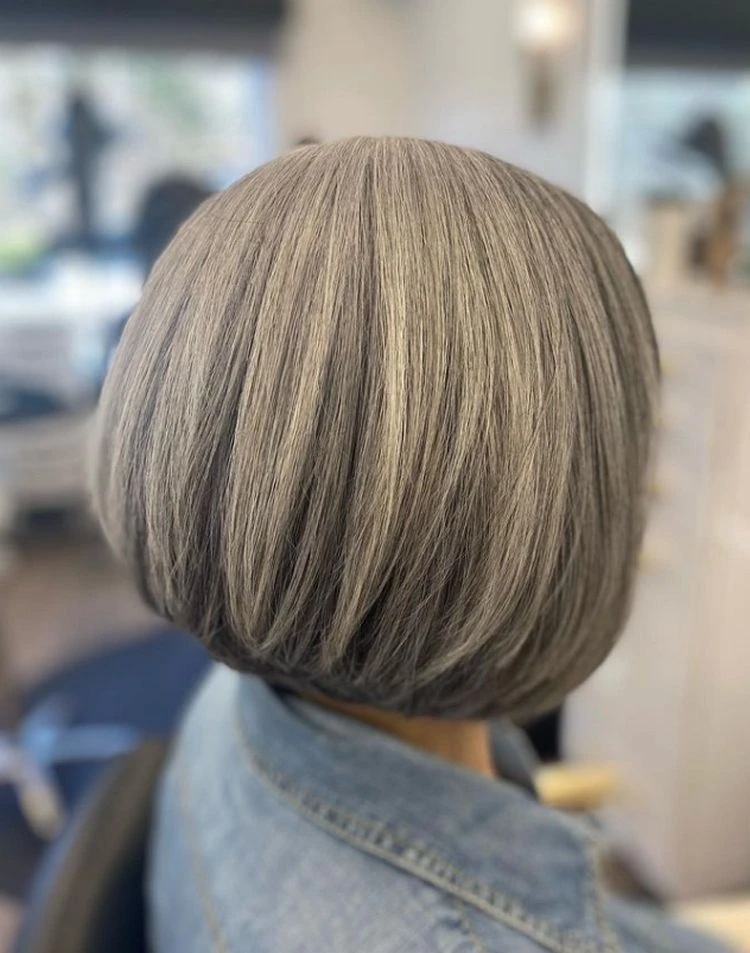 Abgerundeten Bob Cut stylen