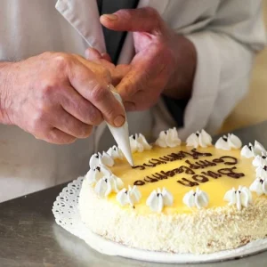 Torte beschriften - Anleitung