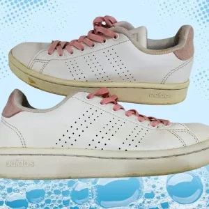 Wenn die weiße Sneakersohle vergilbt - Waschen Sie das Gummi richtig